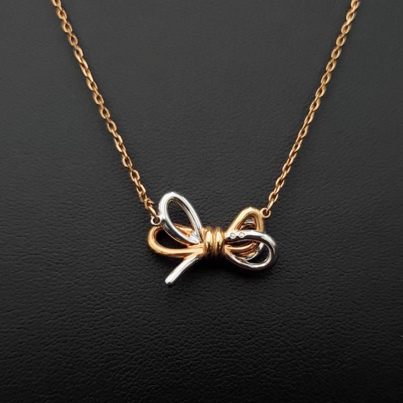美品 SWAROVSKI Lifelong Bow スワロフスキー ペンダント ネックレス 
