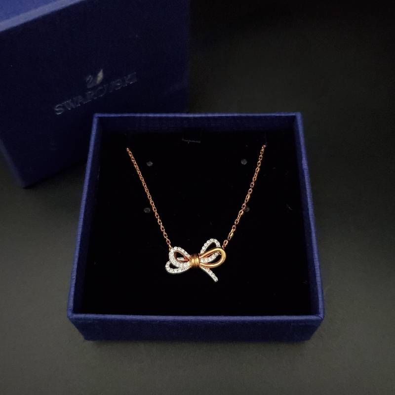 美品 SWAROVSKI Lifelong Bow スワロフスキー ペンダント ネックレス 