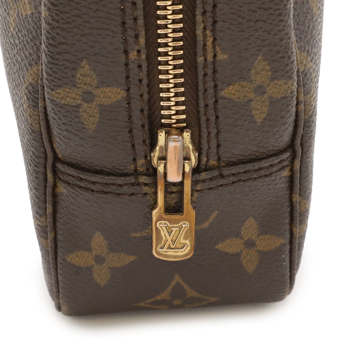 LOUIS VUITTON ルイ ヴィトン モノグラム トゥルース トワレット23