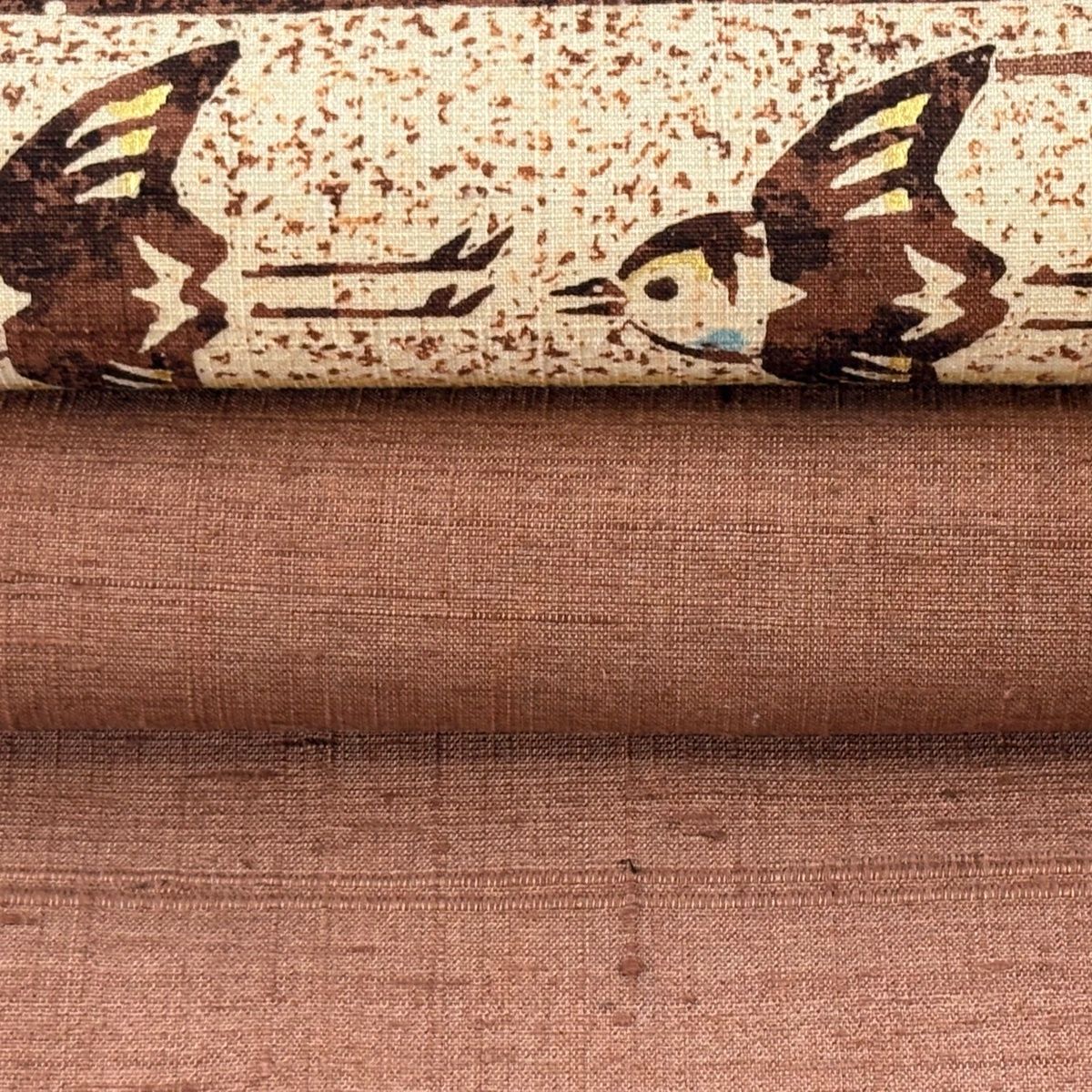 美品】 名古屋帯 逸品 山田貢 落款 紬地 鳥 観世水 金彩 赤茶 正絹 