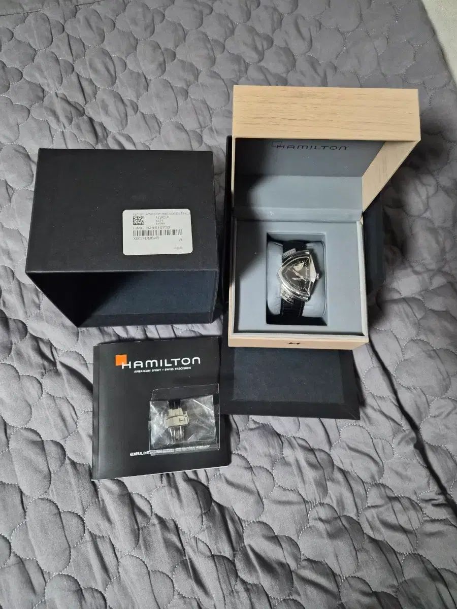 ハミルトン ベンチュラ オープンハート