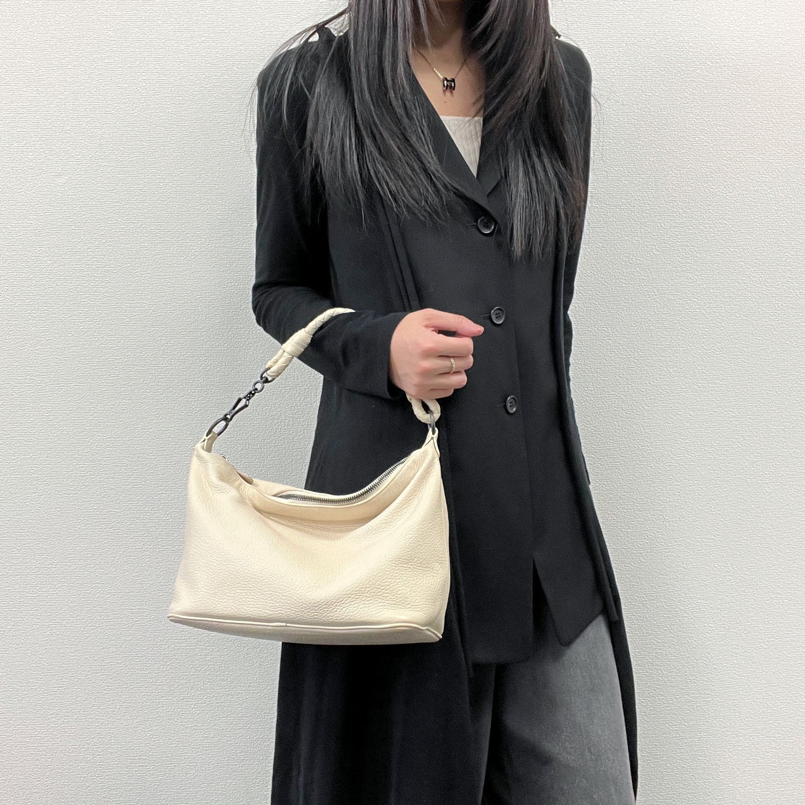 中古】Bottega Veneta ボッテガヴェネタ ハンドバッグ 中古】Bottega Veneta ボッテガヴェネタ ハンドバッグ