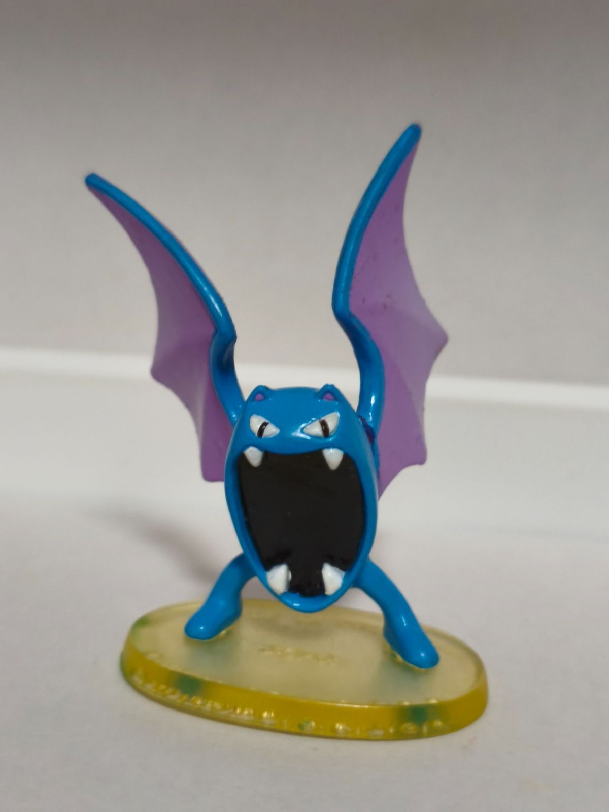 モンコレ　ゴルバット モンコレ フィギュア 初期 ポケモン ゴルバット モンコレ 初期 フィギュア ポケモン 【現品】 - メルカリ