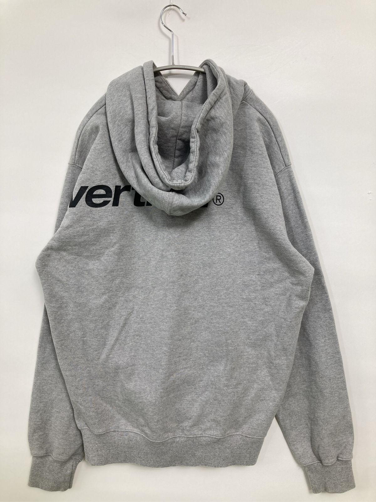 thisisneverthat パーカー M グレー thisisneverthat パーカー M 