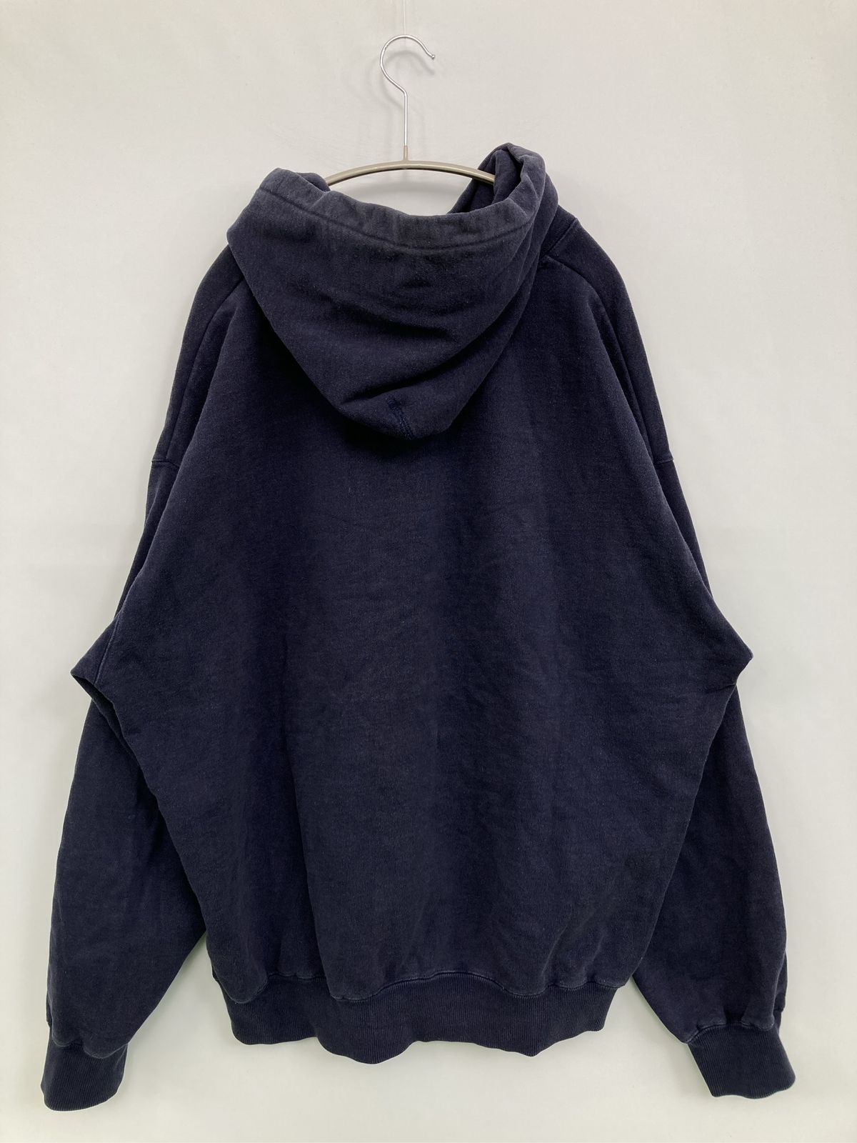 thisisneverthat パーカー ネイビー 新品 パーカー thisisneverthat - メルカリ XL ネイビー 2026年最新
