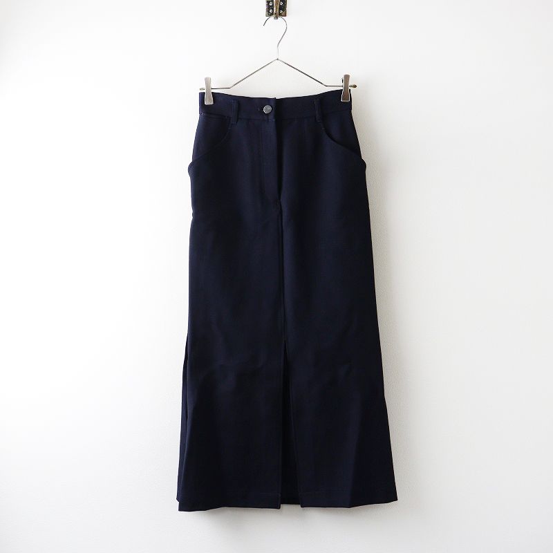 マメクロゴウチ Mame Kurogouchi high waisted wool trapeze skirt