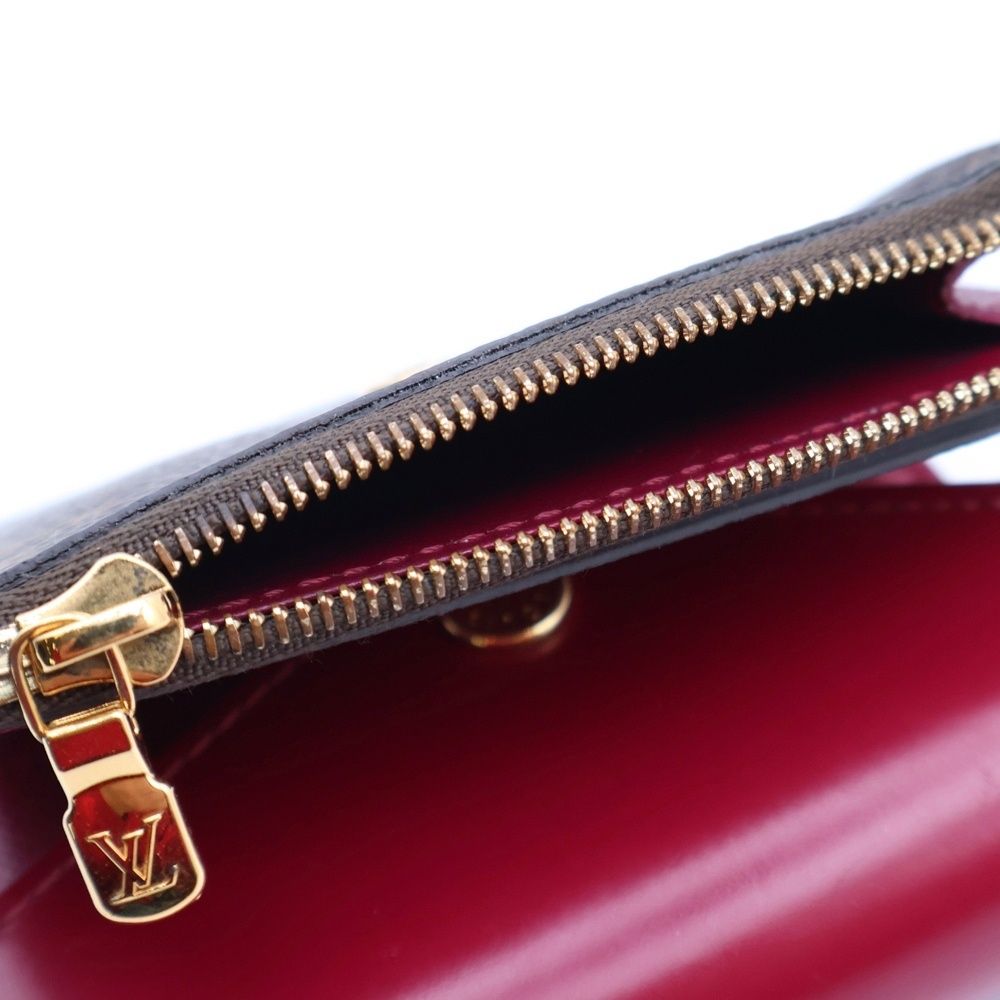 LOUIS VUITTON (ルイヴィトン) LV モノグラム フューシャ