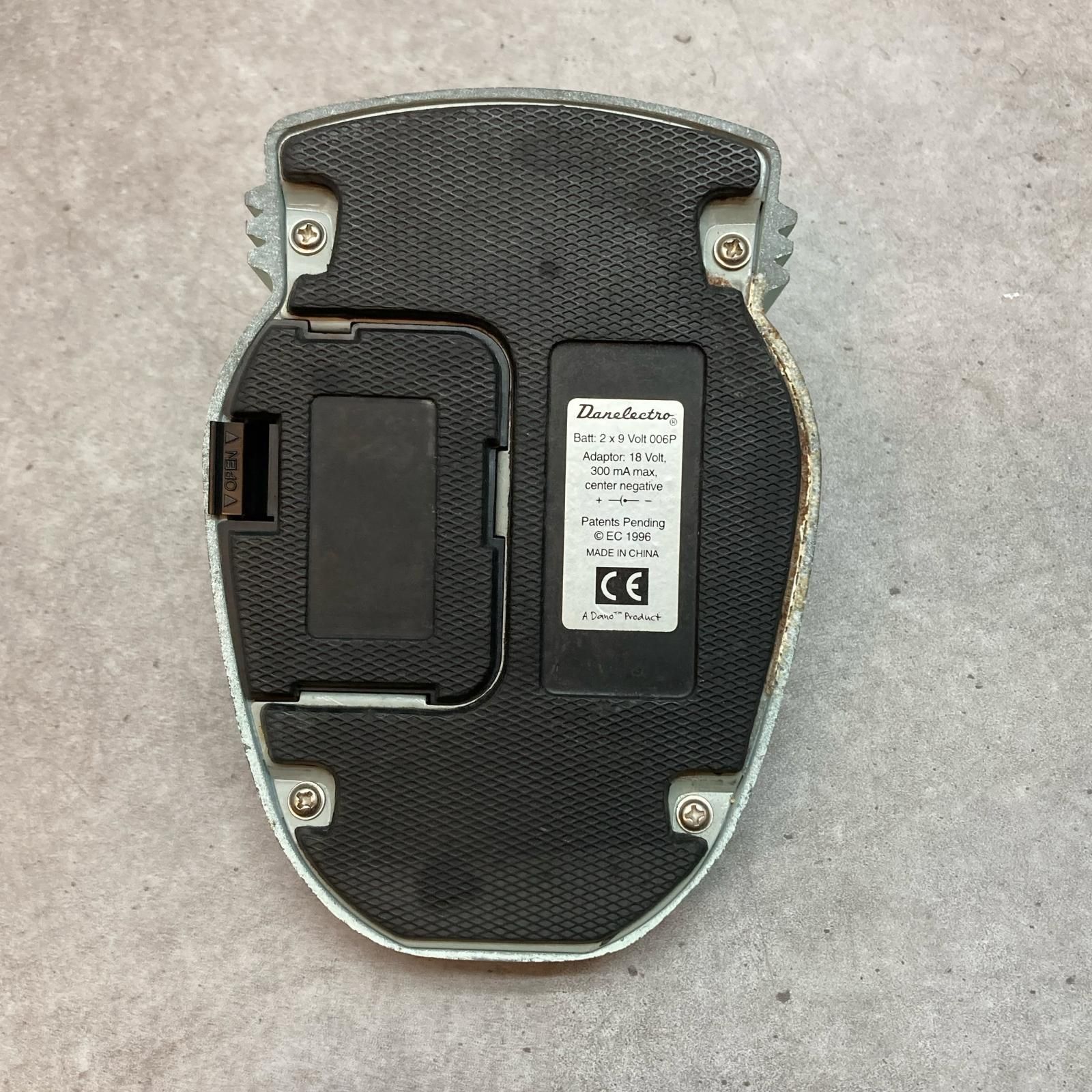 三重本店】【楽器】 中古 Danelectro | ダンエレクトロ エフェクター