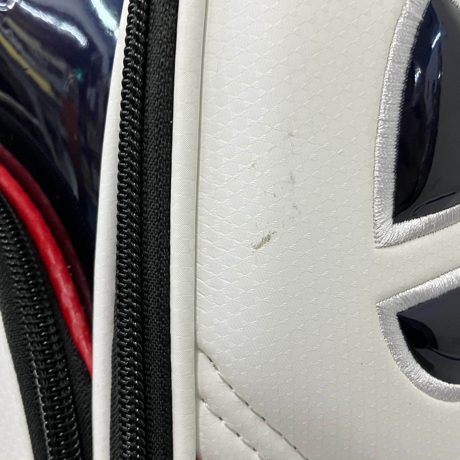  テーラーメイド キャディバッグ UN725 M13504 ホワイト|ネイビー|レッド ゴルフ用品 未使用 N10921801 ジュニアゴルフ用品 ゴルフバッグ キャディバッグ ゴルフ