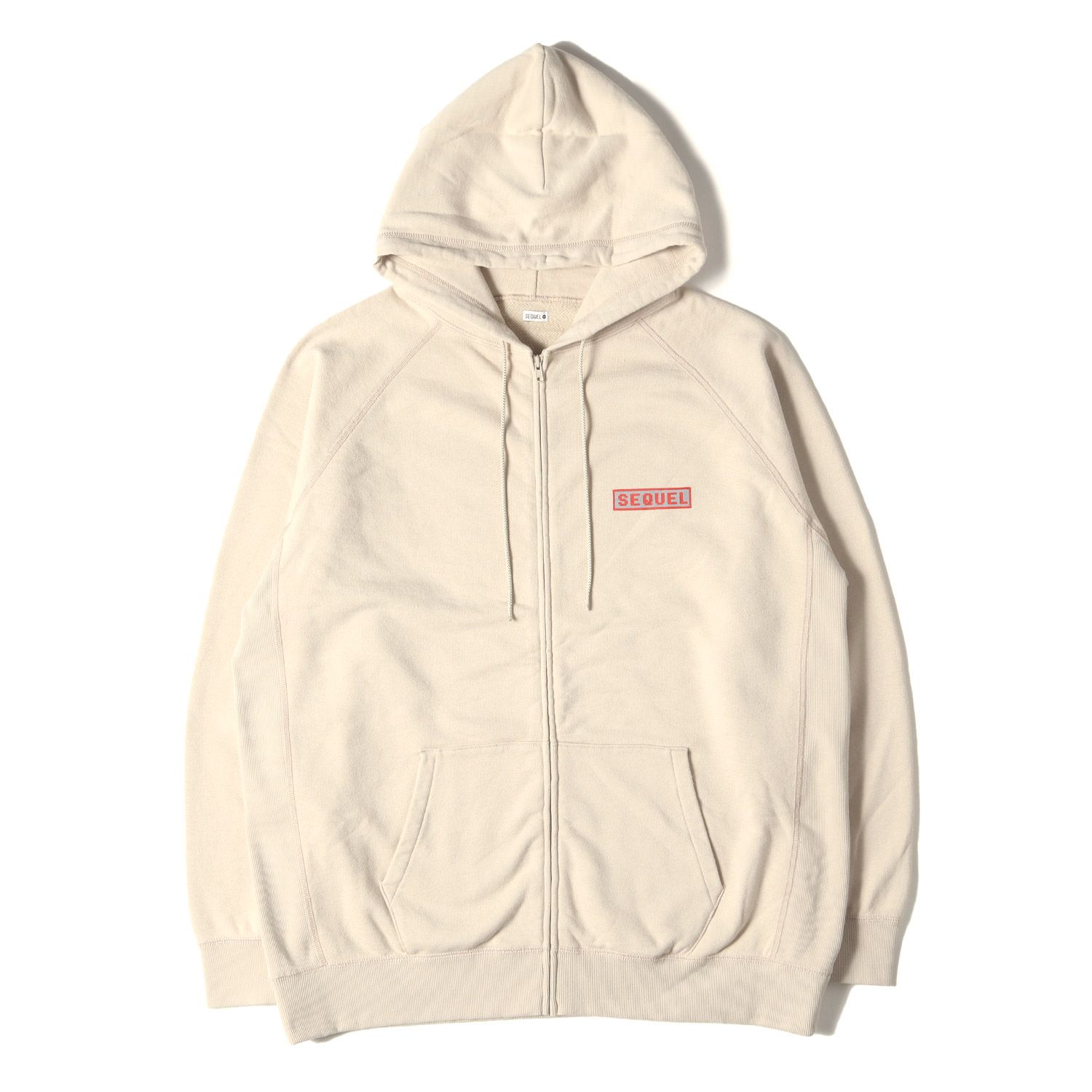 美品 SEQUEL シークエル パーカー サイズ:L 23SS TEAMロゴ ジップ スウェットパーカー ZIP HOODIE ベージュ トップス フーディー【メンズ】【中古】 美品 SEQUEL シークエル パーカー サイズ:L 23SS TEAMロゴ ジップ