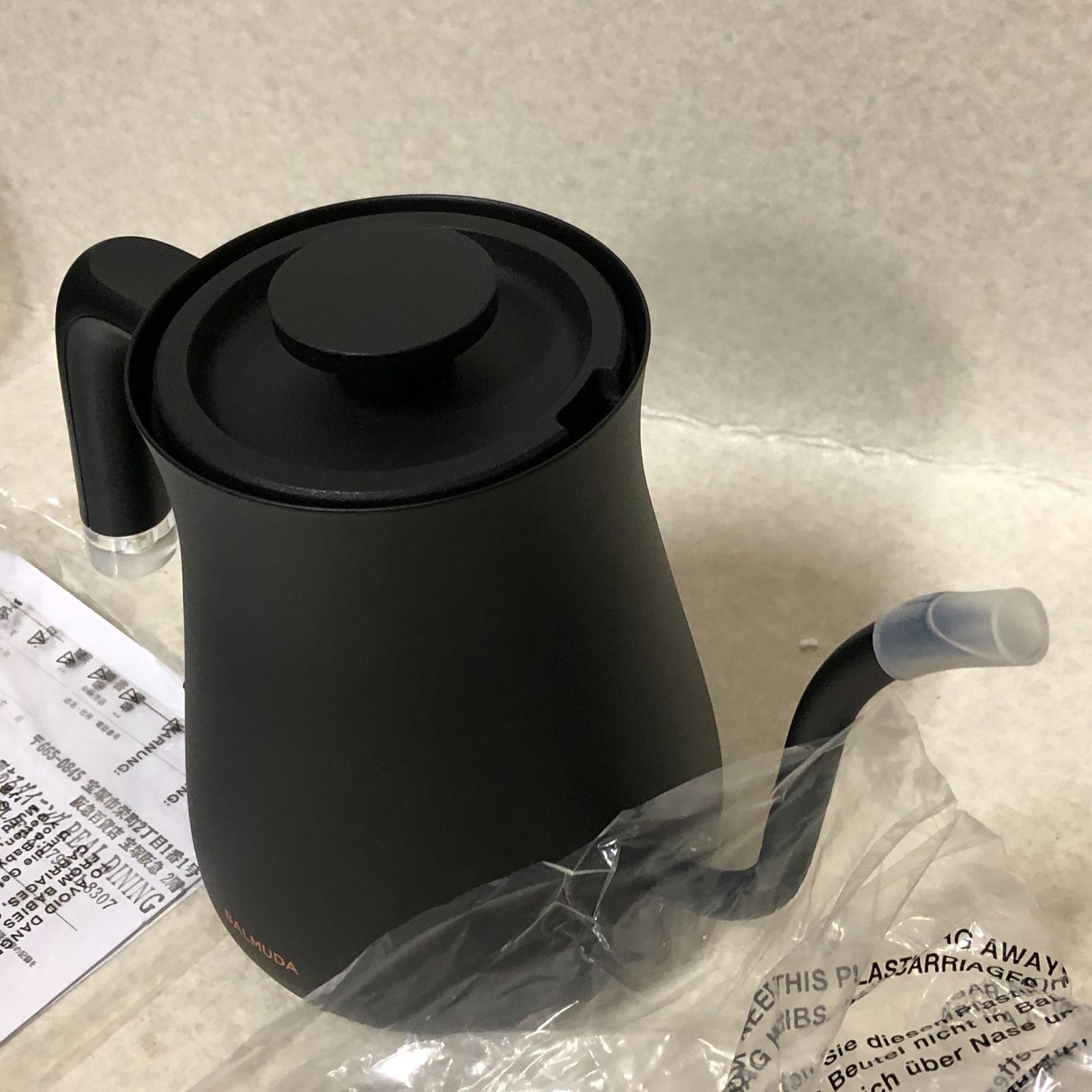 DH1606バルミューダ 0.6L ポット ブラック BALMUDA The Pot K07A-BK DH1606バルミューダ 0.6L ポット ブラック BALMUDA The Pot K07A-BK