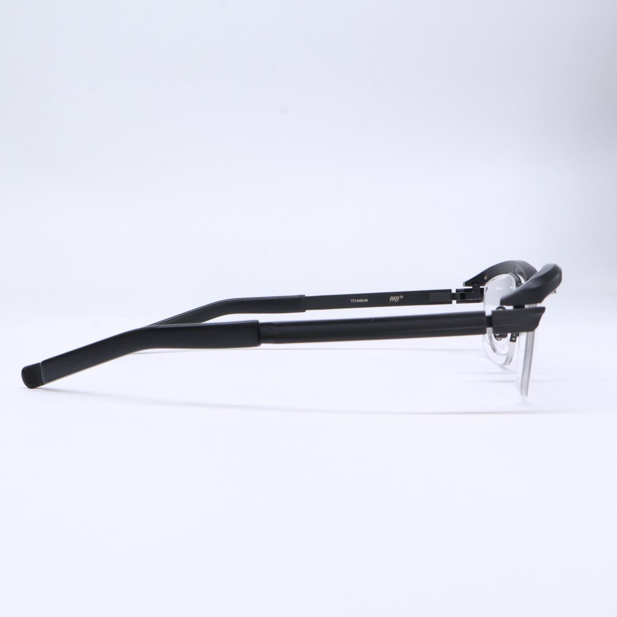 999.9 フォーナインズ 【新品同様】M-24 9110 TITANIUM ハーフリム
