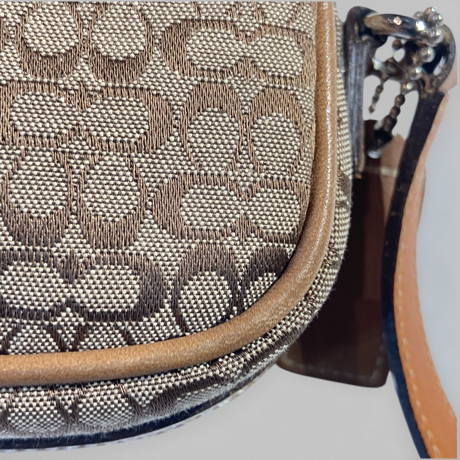 美品】COACH オールドコーチ ミニシグネチャー ショルダーバッグ 