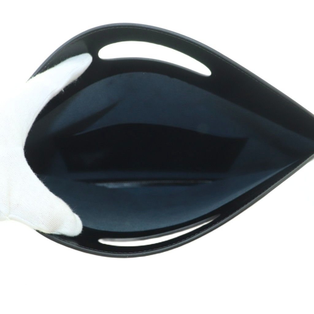 ペルルトウキョウ PELULU.TOKYO Flat minimal leather bag