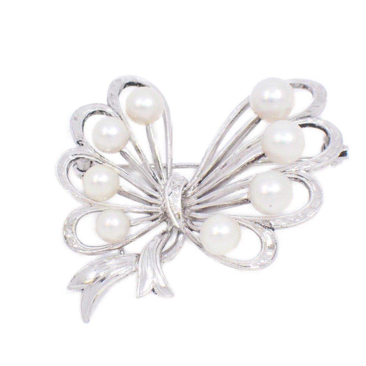 MIKIMOTO ミキモト リボンモチーフ ブローチ シルバー/パール8粒【い
