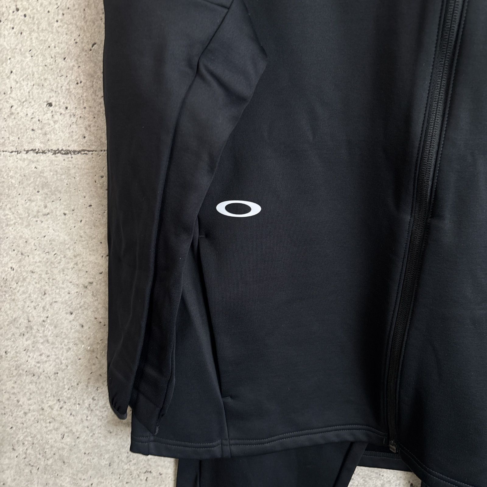 SALE【新品】OAKLEY ウインドブレーカー ウォームジャケット パンツ 