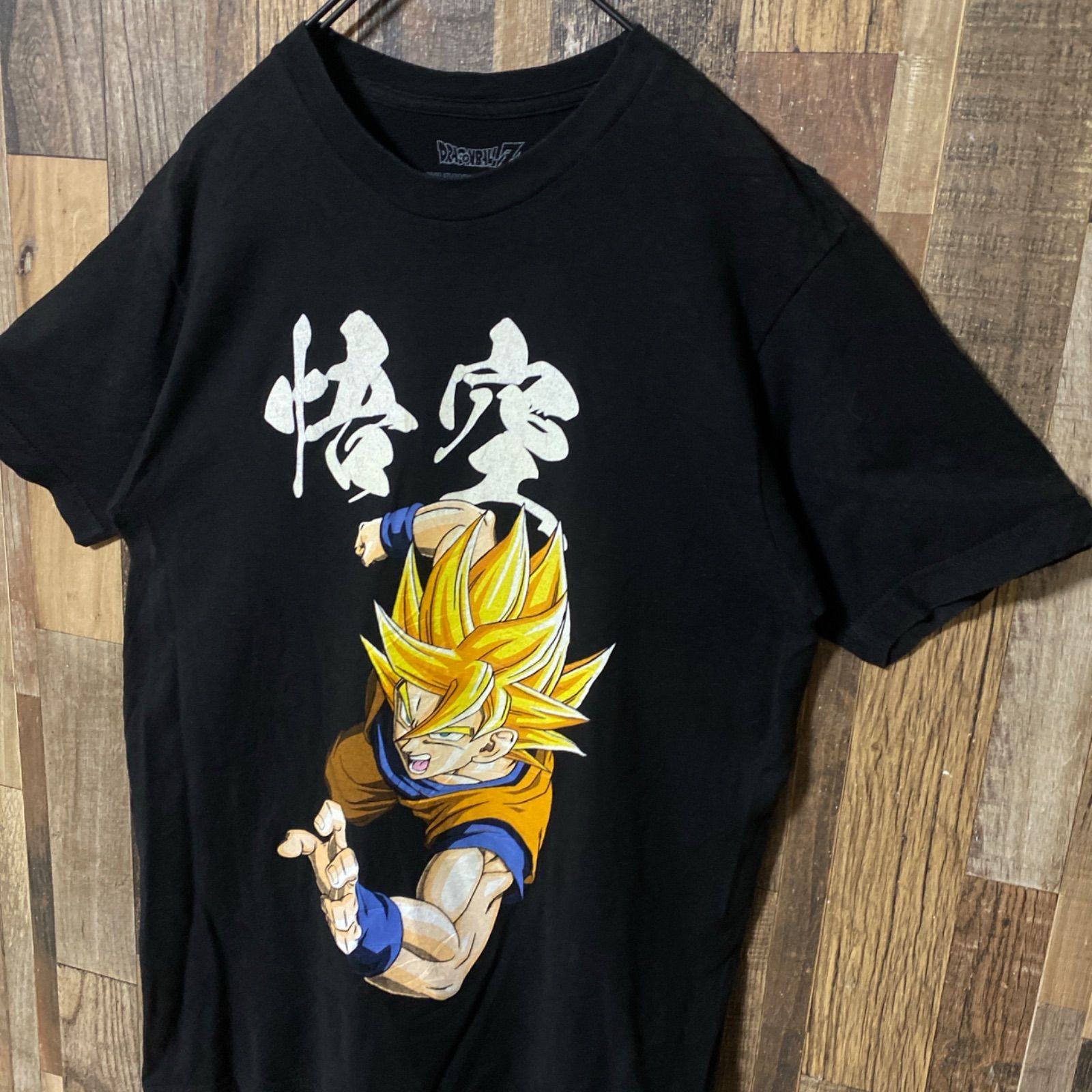 M ドラゴンボール 孫悟空 スーパーサイヤ人 ビッグプリント キャラT 