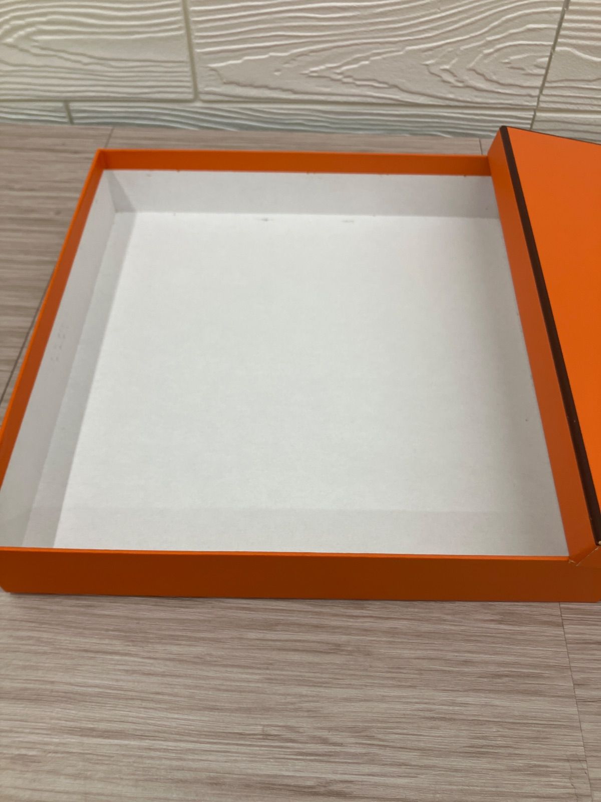希少】未使用 HERMES エルメス シエスタ 大皿 プレート 蝶 花 27.5cm