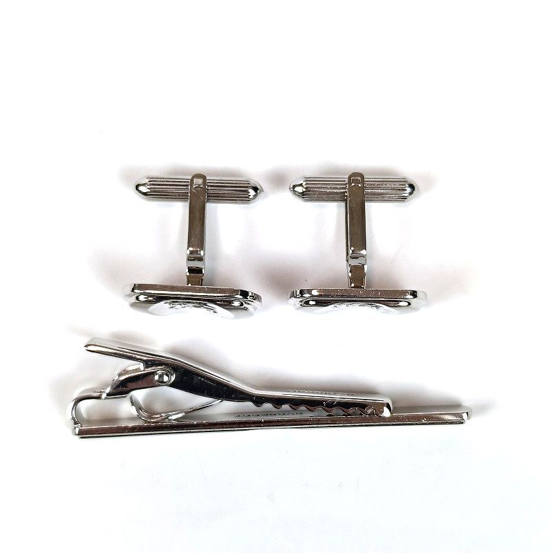 良品 BURBERRY バーバリー ネクタイピン カフスセット シルバー