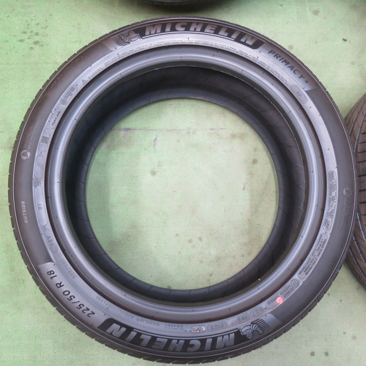 ミシュラン プライマシー4 225/50R18 新車外し品