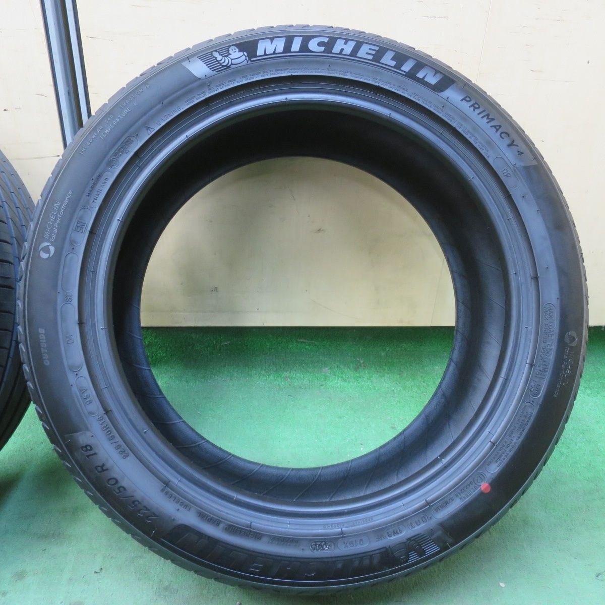 新車外し！25年225/50R18 ミシュラン プライマシー4 PRIMACY4 タイヤ