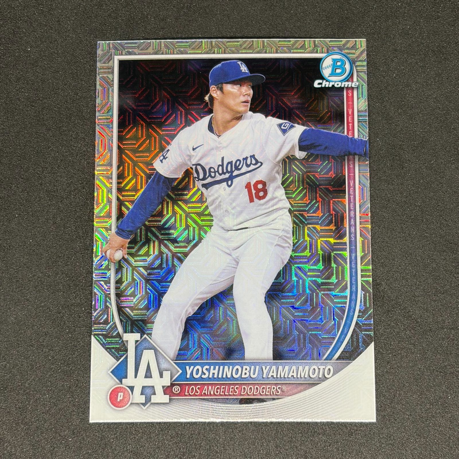 Yoshinobu Yamamoto / 山本由伸 2025 Topps Bowman ベースカード Mega 