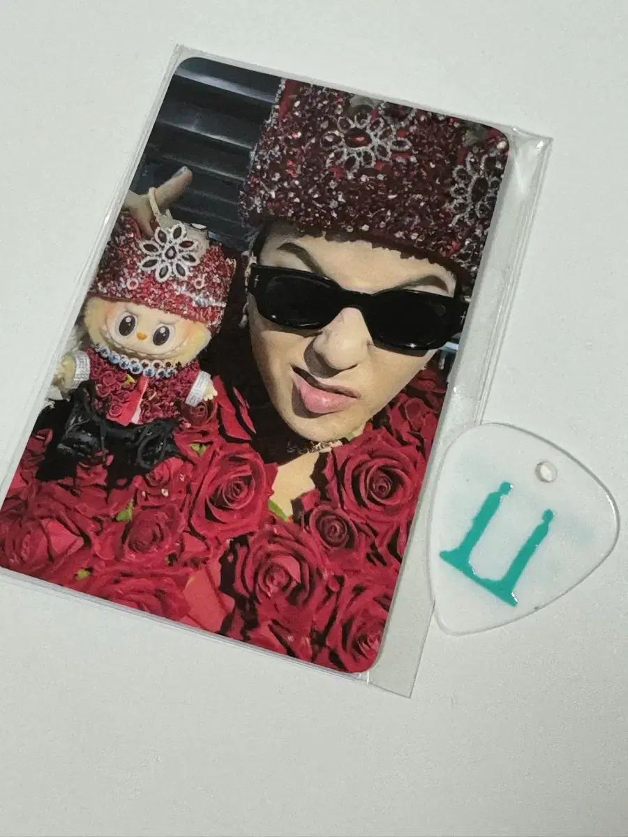 G-DRAGON（ジードラゴン）コンサート トレカ ギターピック : G-DRAGON