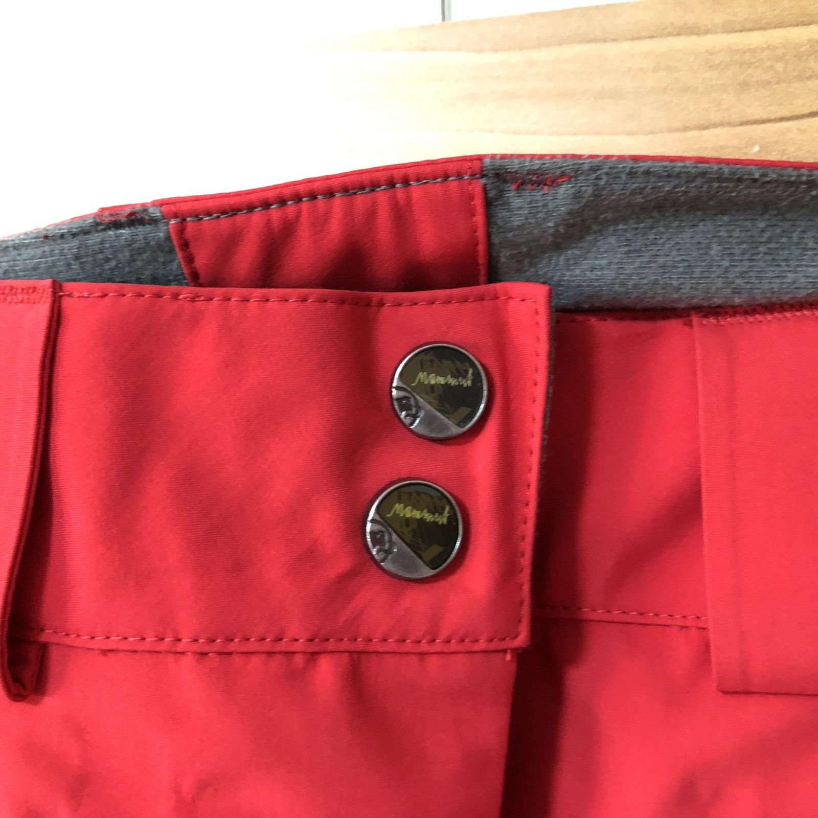 s795　美品　MAMMUT　マムート　スキーウエア　上下セット　ブルー　レッド　XS　GORE-TEX s795 美品 MAMMUT マムート スキーウエア 上下セット ブルー レッド XS