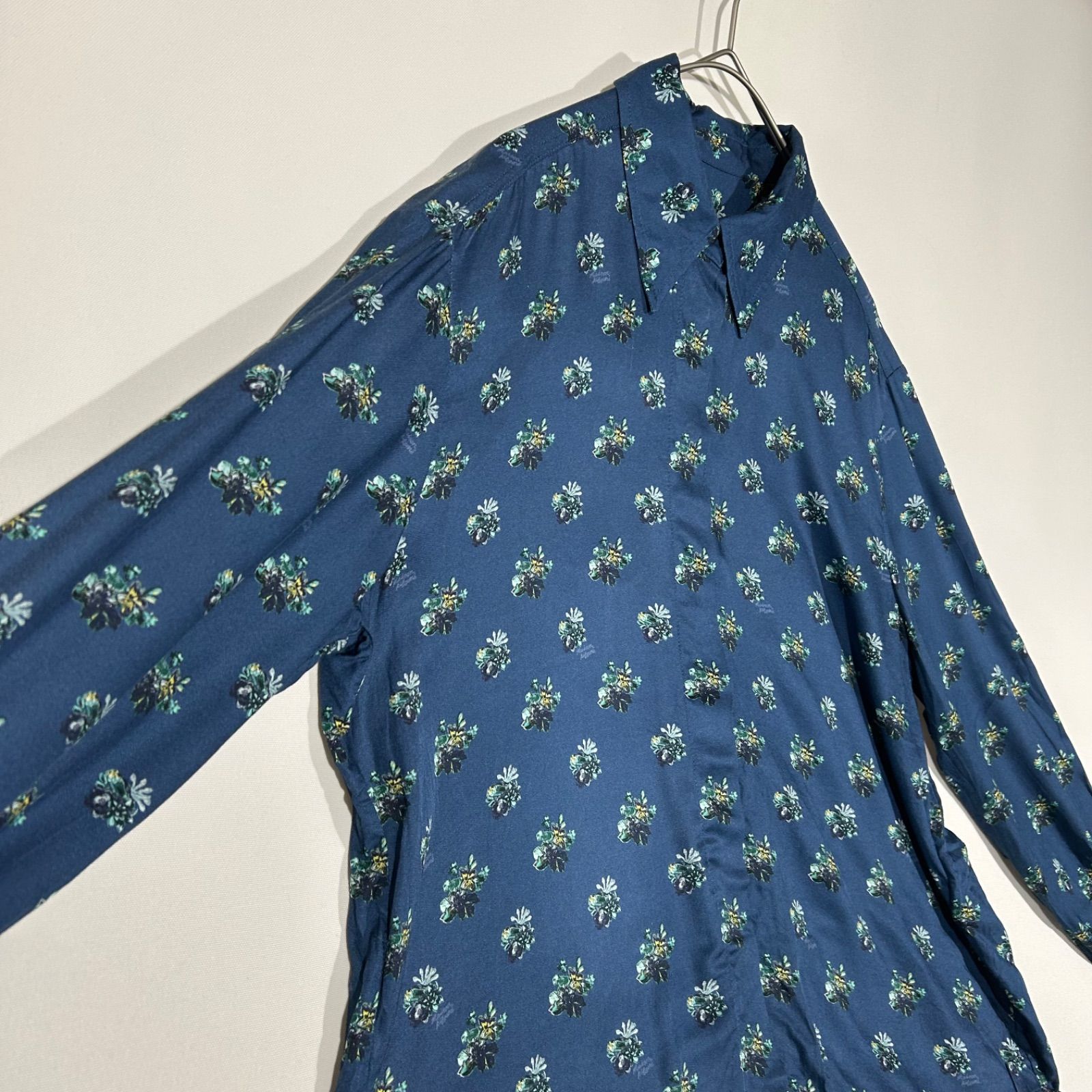 メゾンキツネ MAISON KITSUNE BOXY SHIRT WITH CONCEALED PLACKET IN 