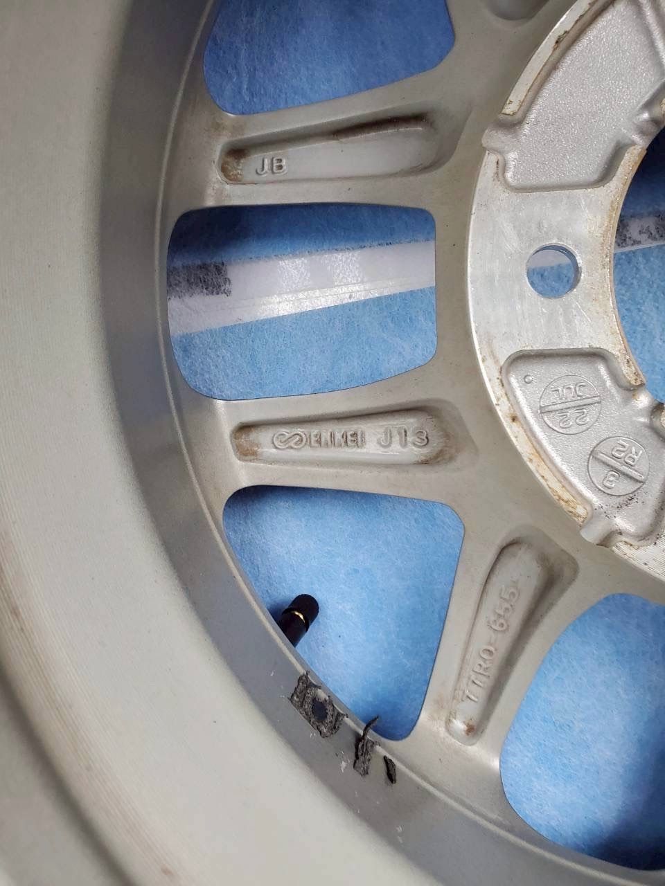 中古美品 スズキ JB64ジムニー 16インチ 純正ホイール ③ - メルカリ