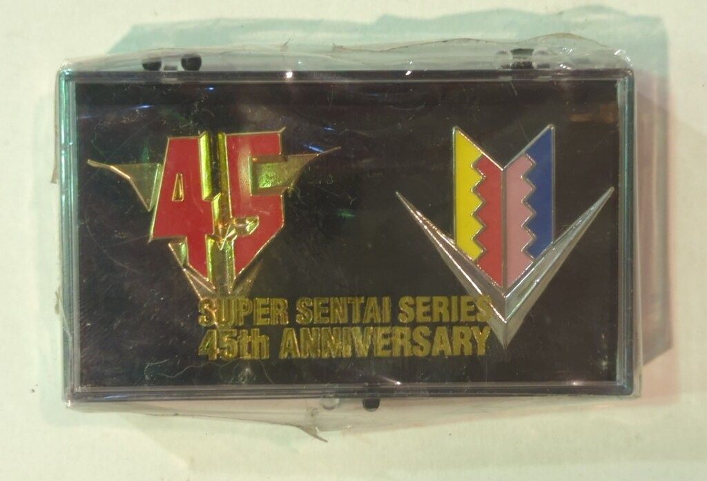 東映 メタルピンバッジセット セイバー+ゼンカイジャー スーパー