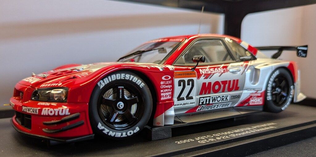 AUTOart 1/18 NISSAN 2003 JGTC GT500 MOTUL PITWORK GT-R ROUND 8