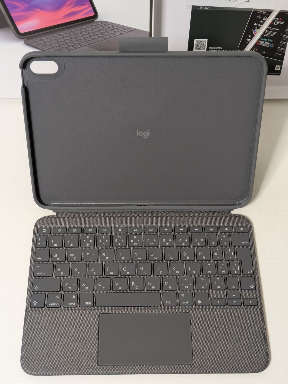 LOGICOOL COMBO TOUCH iPad10世代 A16用ケース Combo Touchキーボード