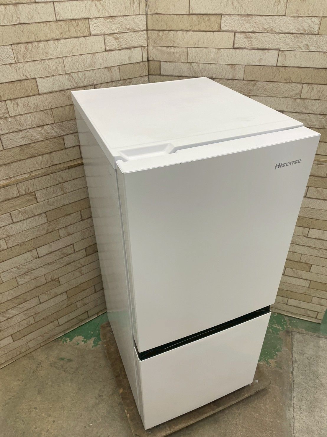 大阪送料無料☆3か月保障付き☆冷蔵庫☆ハイセンス☆2ドア☆2021年☆HR