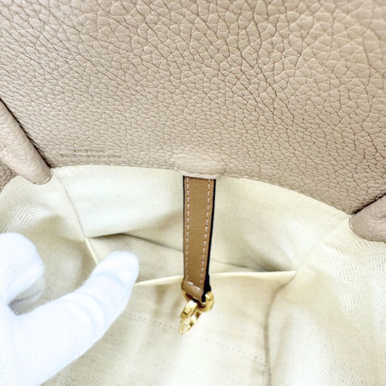 極美品 LOEWE ロエベ ハンモック ミニ ショルダーバッグ レザー 