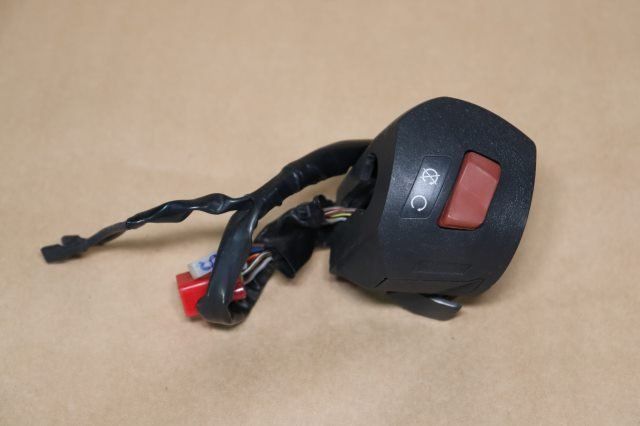 KTM 250デューク JGE 右ハンドルスイッチ Z29-11