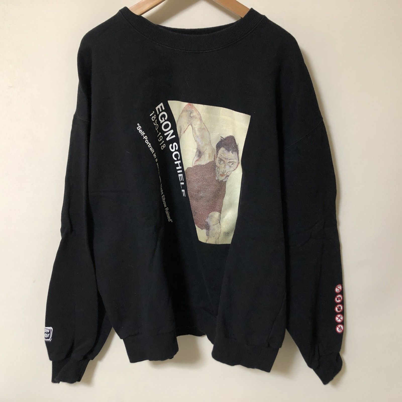 s821　EGON SCHIELE monkey time Black エゴンシーレ モンキータイム スウェット トレーナー クルーネック アート プリント ブラック