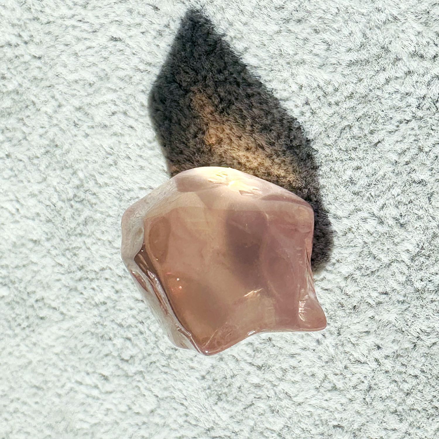  ローズクォーツ|タンブル|高品質3A|マダガスカル産 クリスタル 水晶 ヒーリング 自己愛 アセンション パワーストーン 鉢植え 置物 インテリア小物