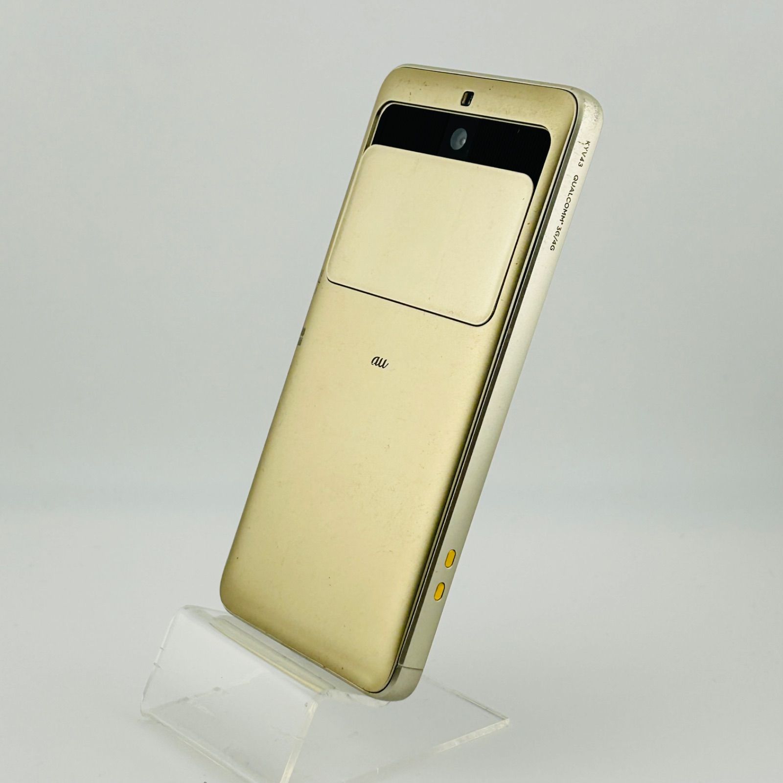 SIMフリー KYOCERA BASIO3 32GB ゴールド 電池良好 au 本体 BASIO 3
