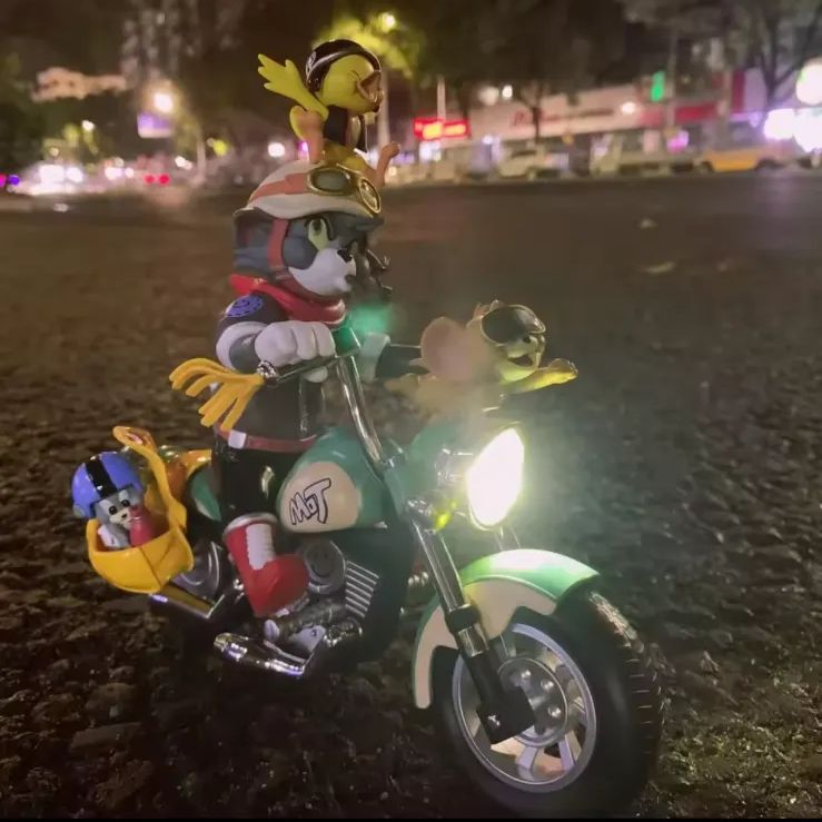 即納】新品未開封 52TOYS ゴニトイズ TOM and JERRY Retro Motorcycle