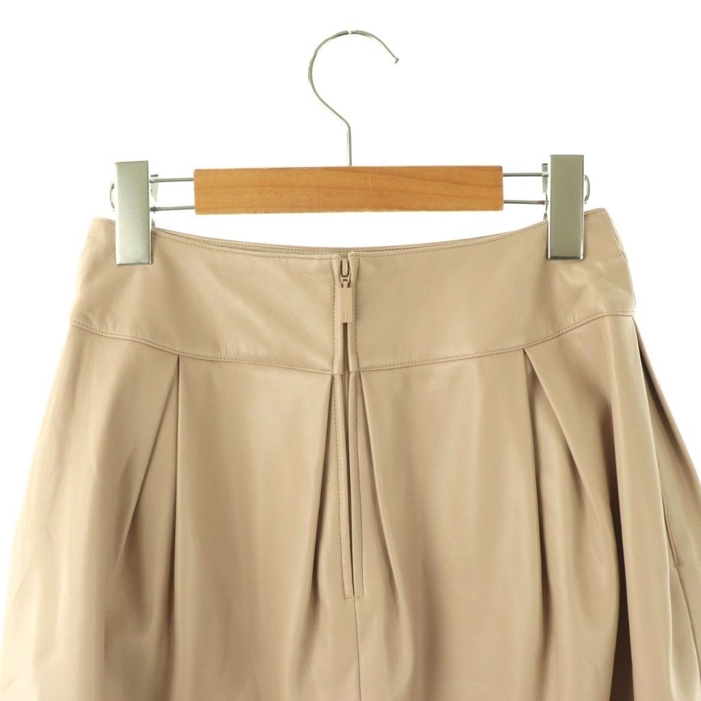 ルネ Rene フェイクレザーフレアタックスカート 34 ベージュ /AQ □OS