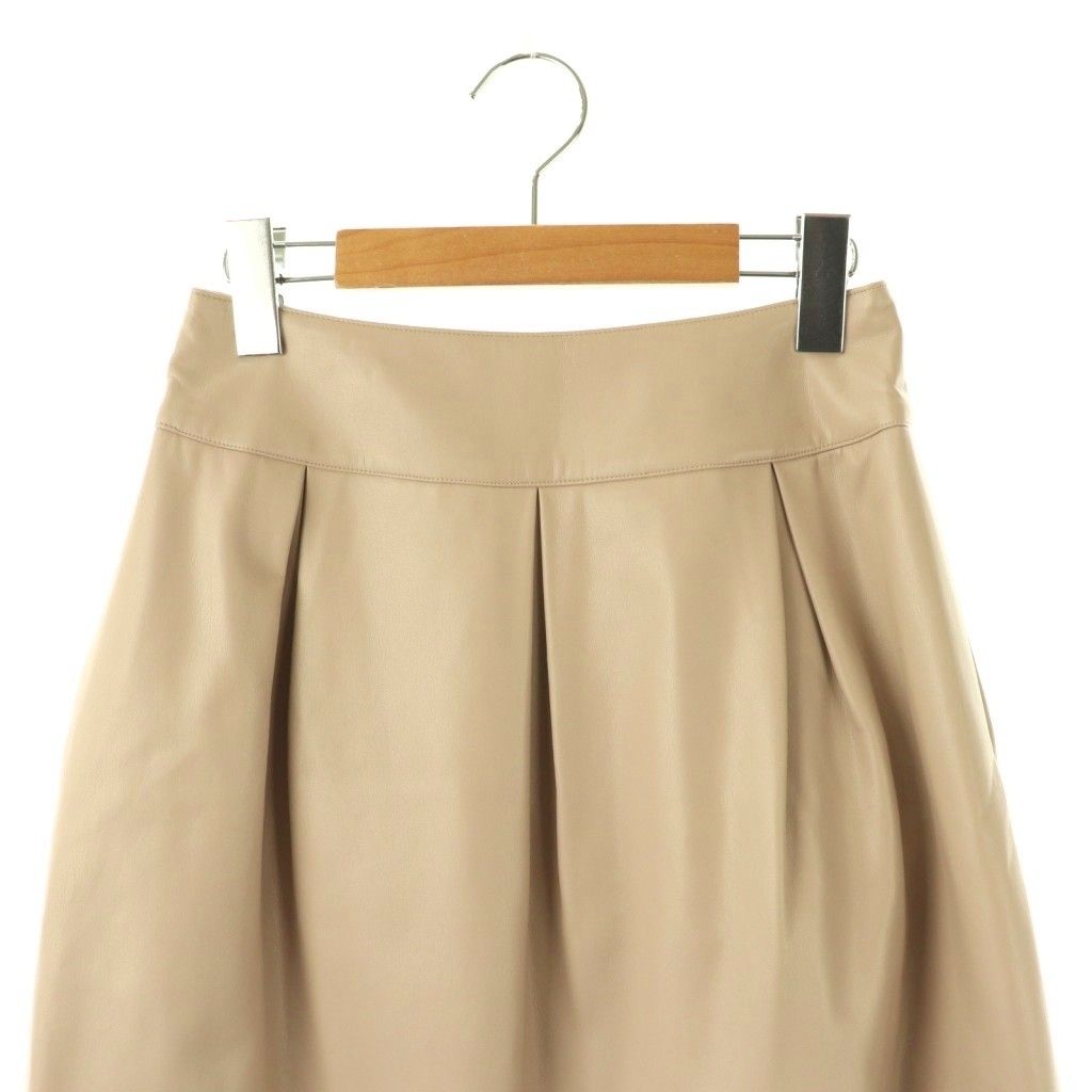 ルネ Rene フェイクレザーフレアタックスカート 34 ベージュ /AQ □OS