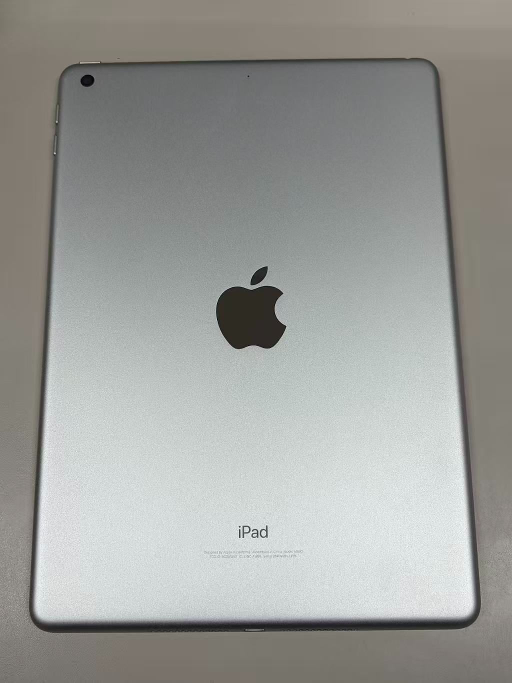 美品 電池69％ iPad (第6世代) 32GB シルバー WIFI版 - メルカリ