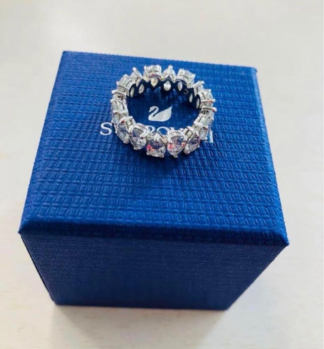 スワロフスキー Swarovski Vittore ドロップカット リング58号 指輪