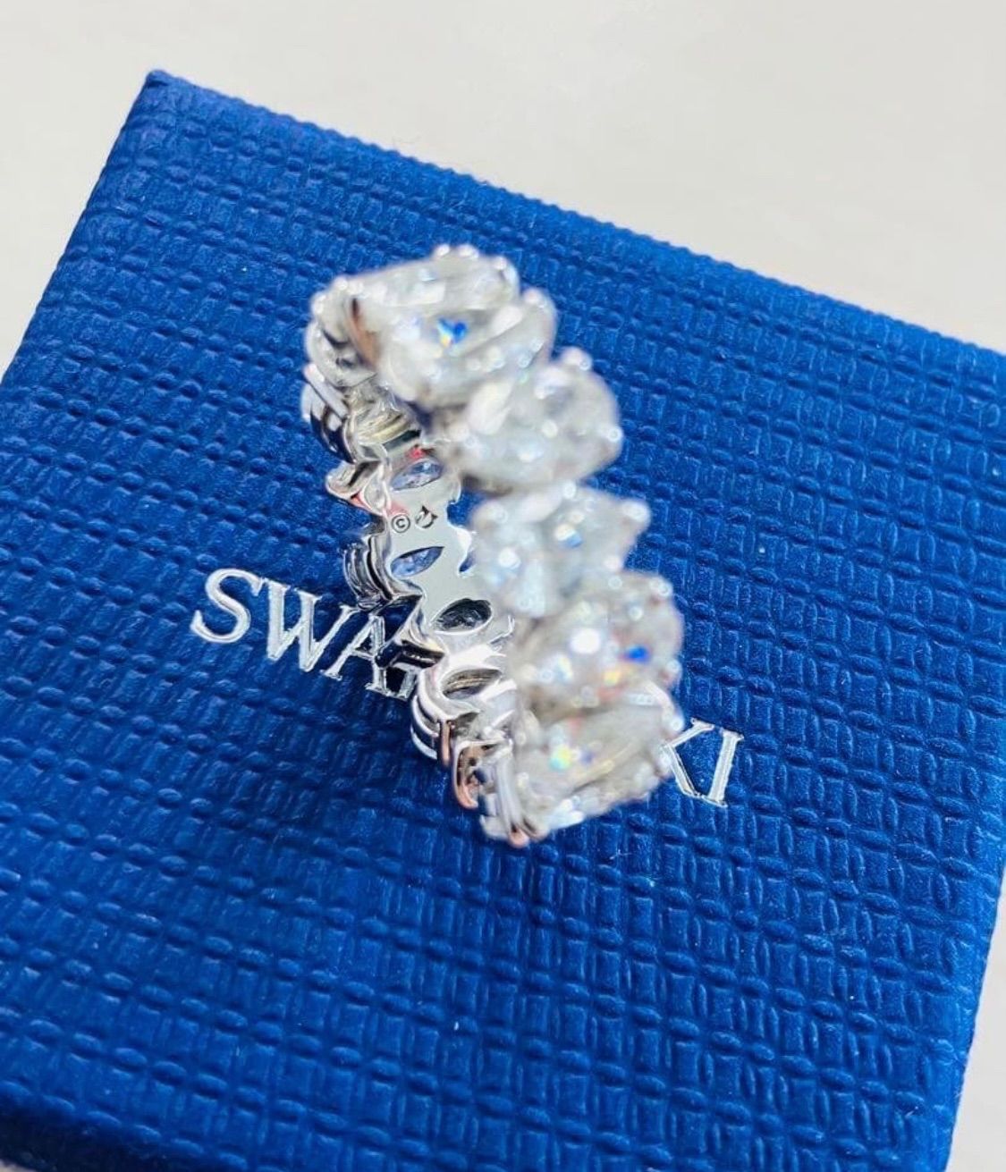 スワロフスキー Swarovski Vittore ドロップカット リング58号 指輪