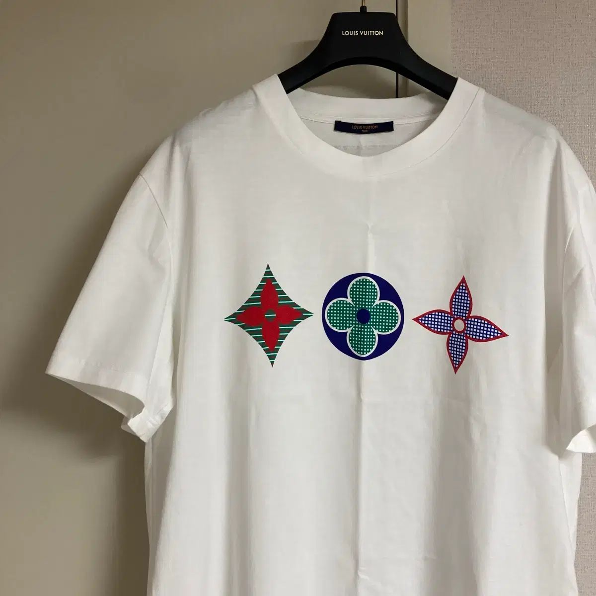 LOUIS 半袖Tシャツ VUITTON VUITTONルイヴィトン『フラワープリント 