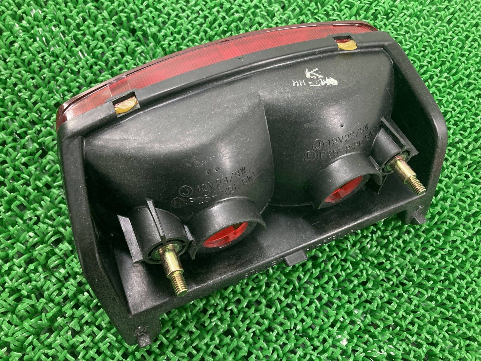 VF400F テールランプ HM-67RC ホンダ 純正 中古 バイク 部品 NC13 未