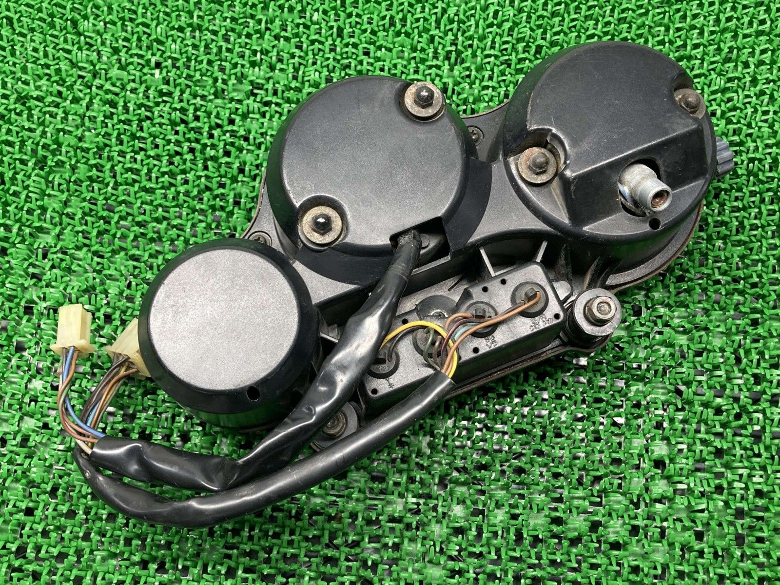 TZR250 メーター ヤマハ 純正 バイク 部品 1KT スピードメーター タコ