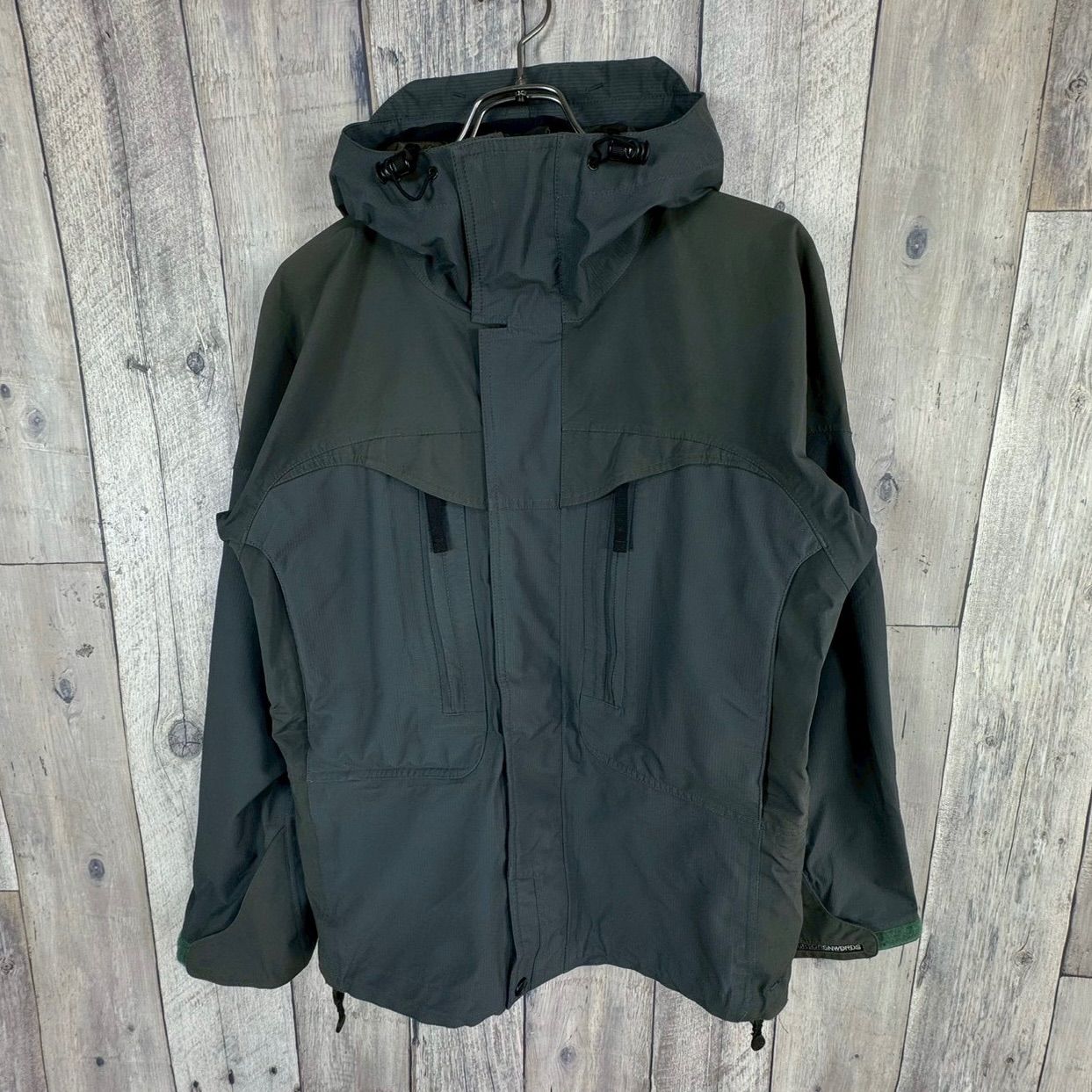 BURTON AK SNOWBOARDS バートン エーケー GORE-TEX ゴアテックス