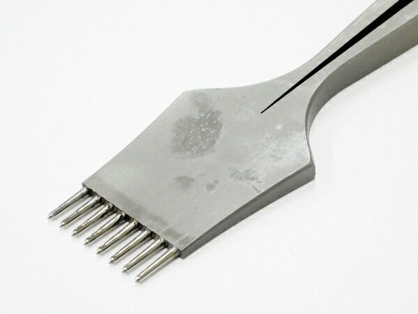 【IZZZI】丸目打 8本歯(Round Pricking Irons) 3.38mmピッチ 工具 菱目打ち 菱目パンチ レザークラフトぱれっと
